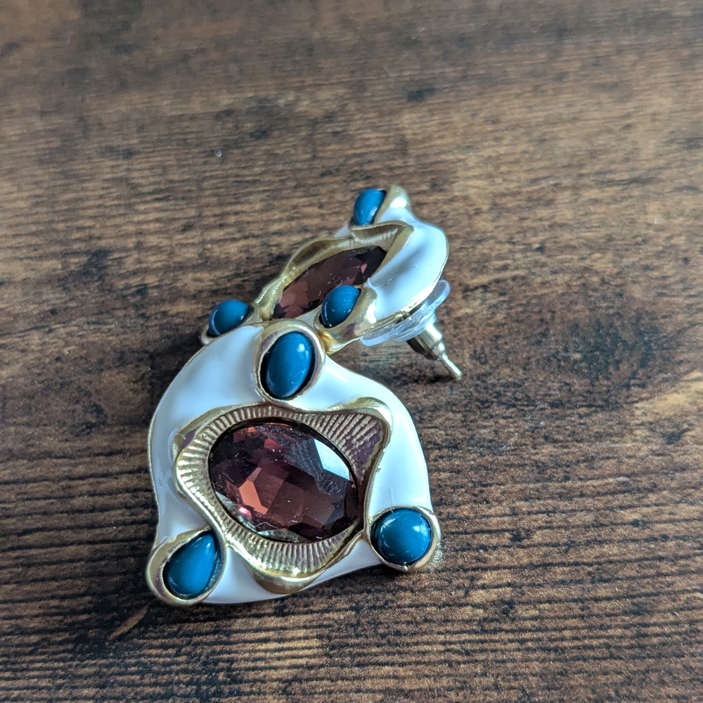 Elegant Gold and Blue Earrings